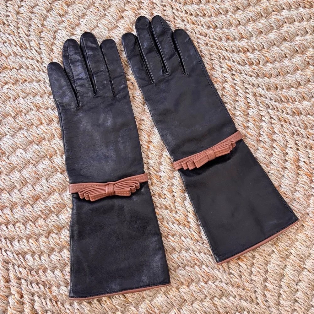 Nordstrom Tarnish Leather Gloves Black with Bows Women's Size Small